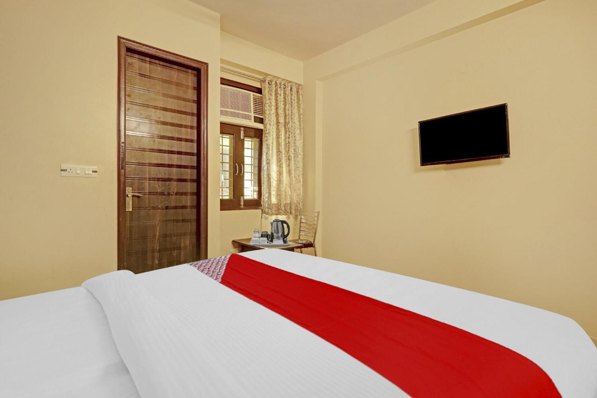 Hotel O A.K Palace New Delhi Luaran gambar